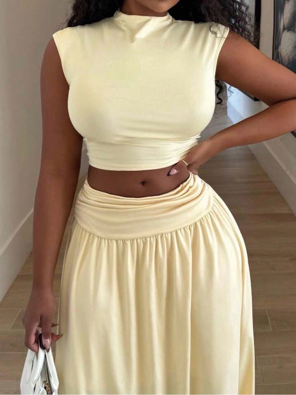 Women's Cream High-Waist Flowing Maxi Skirt